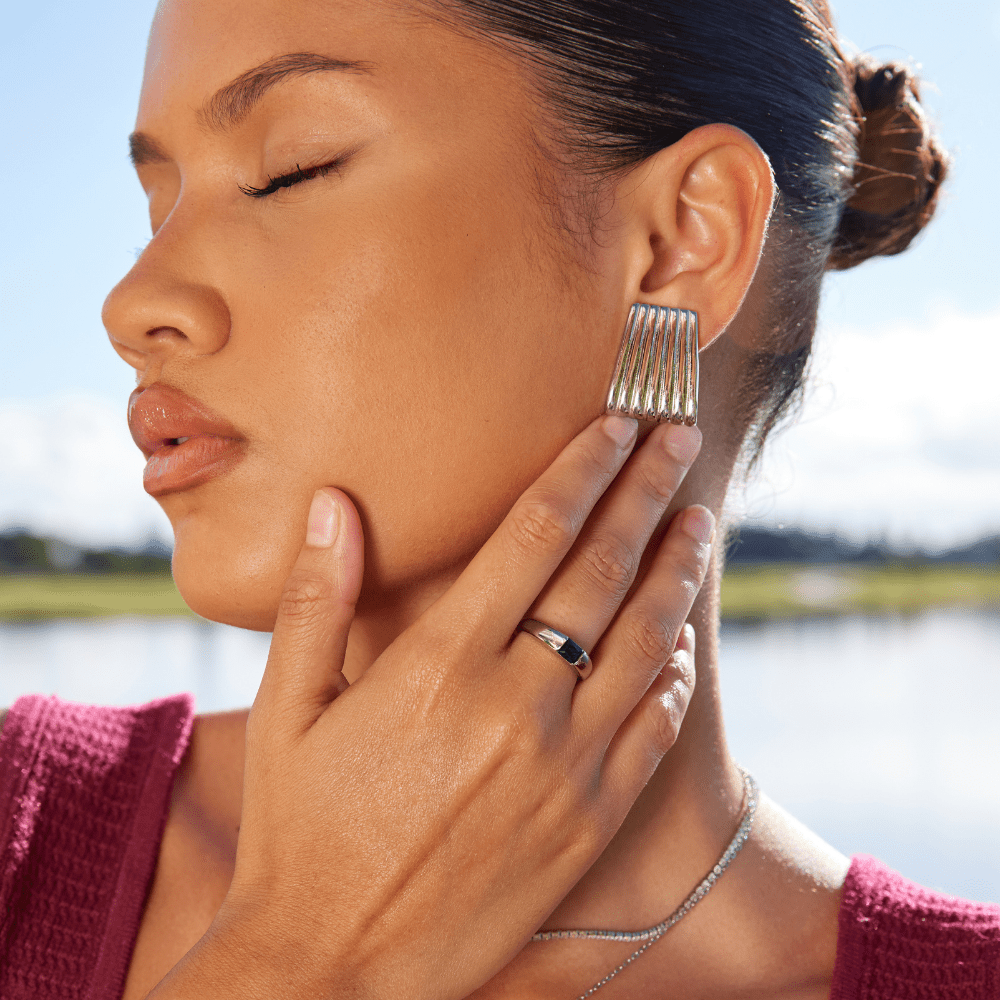 Ember Silver Emerald Ring